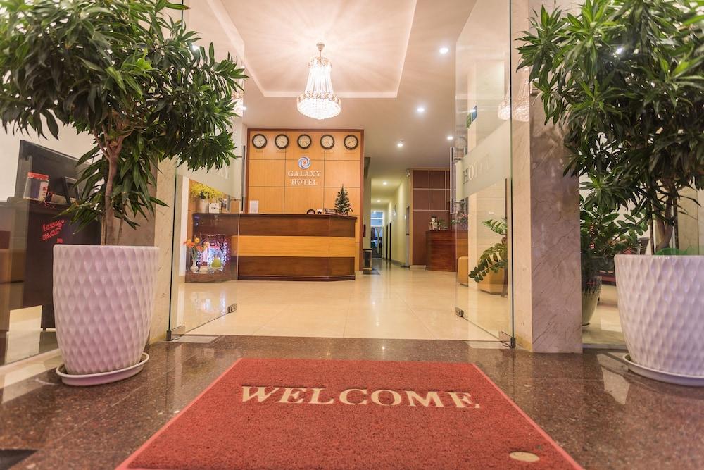 Galaxy Hotel Дуонг-Донг Экстерьер фото